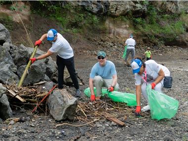Costa Rica river cleanup with CRDC.jpg